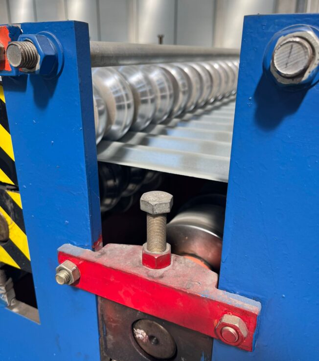 Trapezoid&Gutter Line - 1x1250x10ton